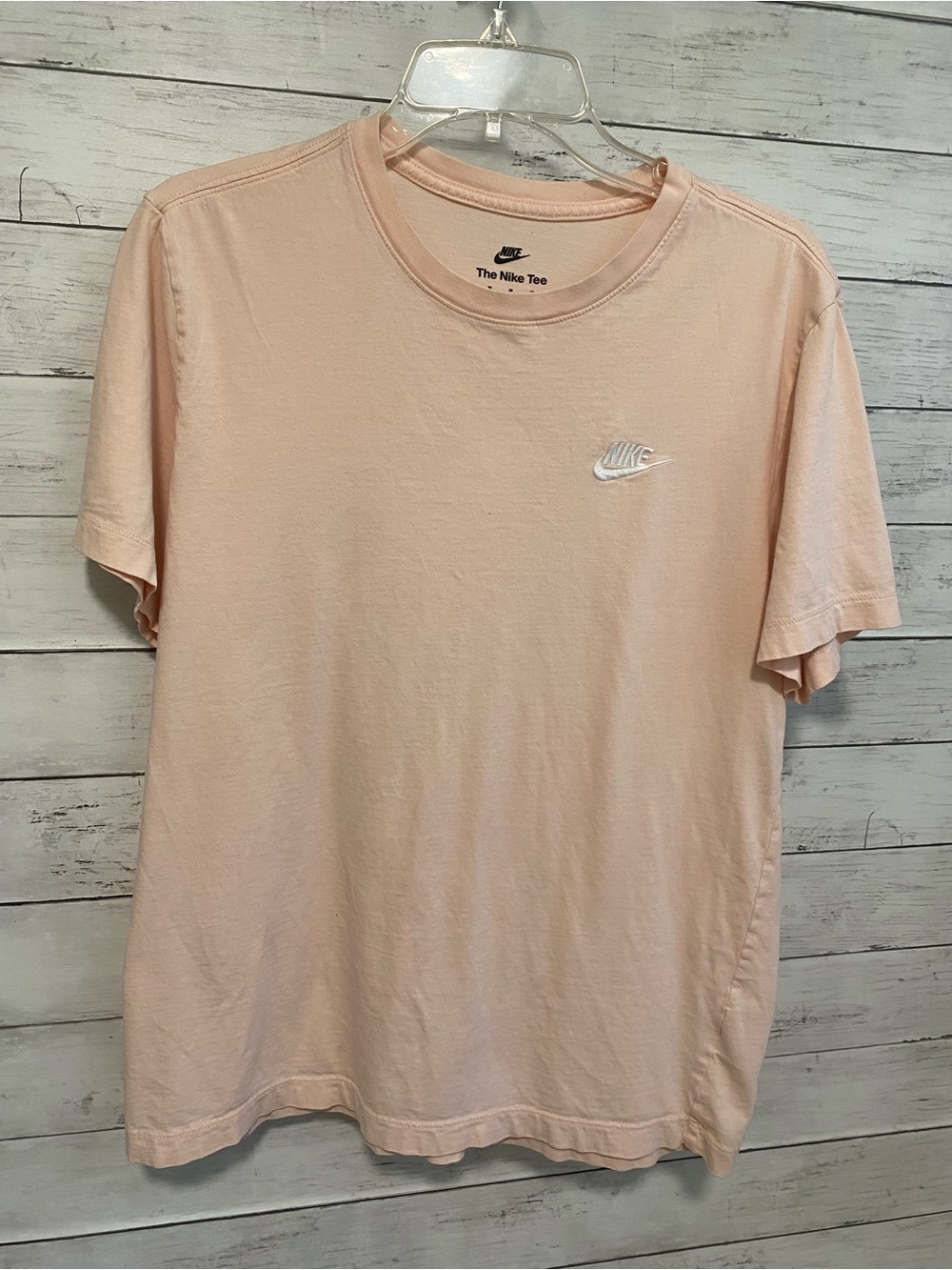 Nike Men’s Light Peach Crewneck Short Sleeve Tee